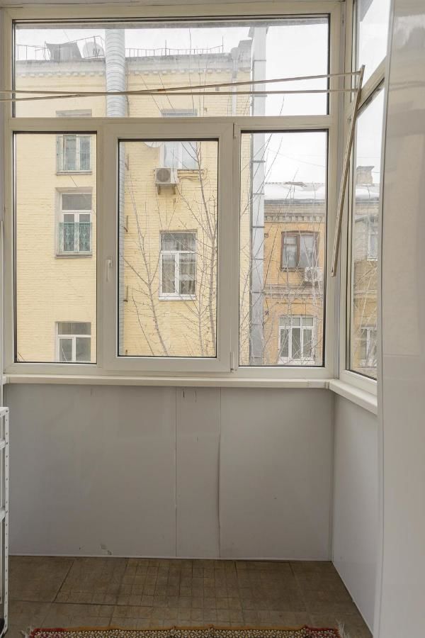 Апартаменты KievAccommodation in the center - 2 bedroom Apartment Киев-17