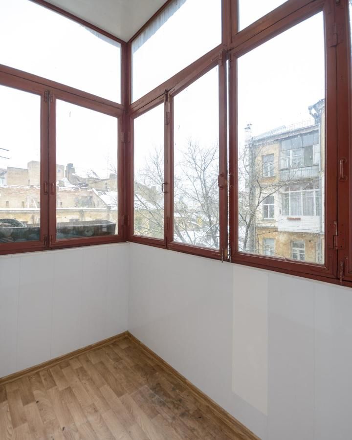 Апартаменты KievAccommodation in the center - 2 bedroom Apartment Киев-20