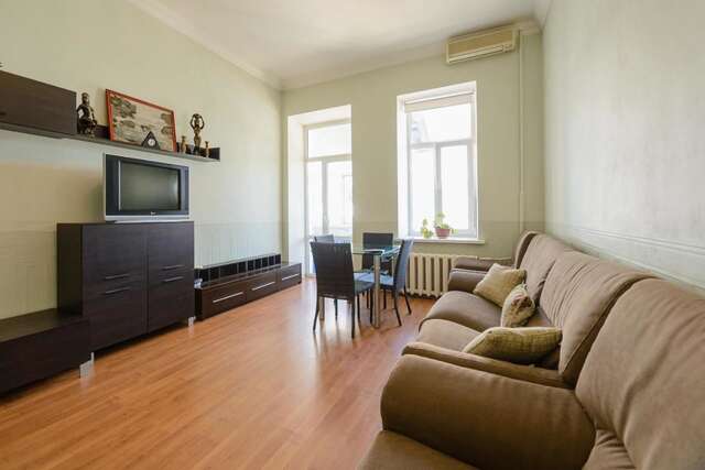 Апартаменты KievAccommodation in the center - 2 bedroom Apartment Киев-3