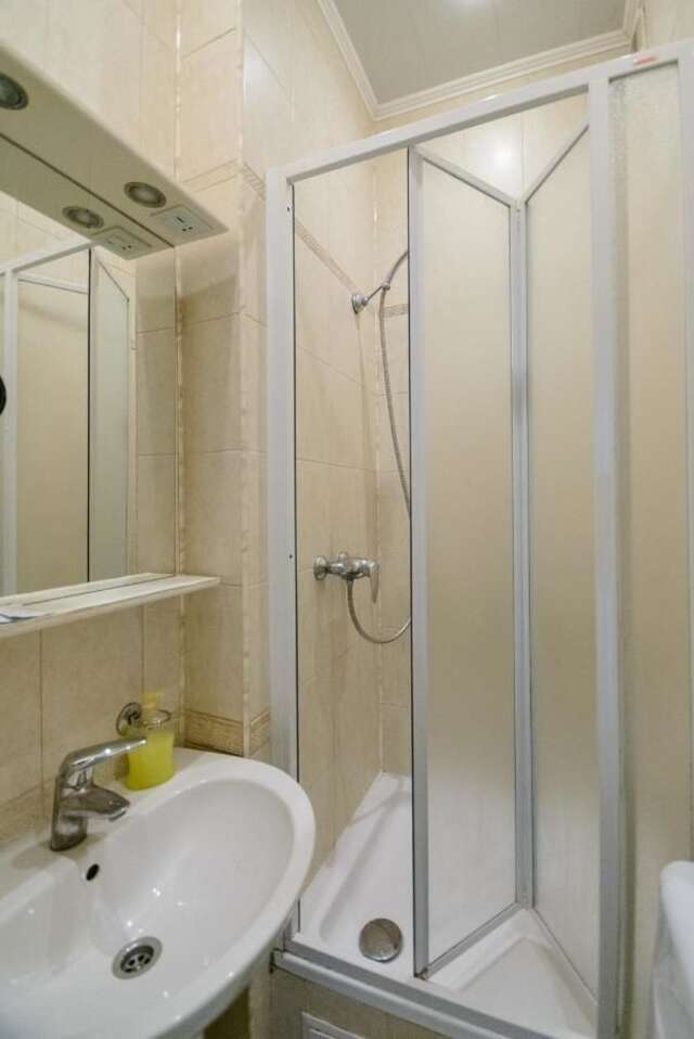 Апартаменты KievAccommodation in the center - 2 bedroom Apartment Киев-15