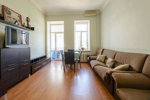 Апартаменты KievAccommodation in the center - 2 bedroom Apartment Киев-20