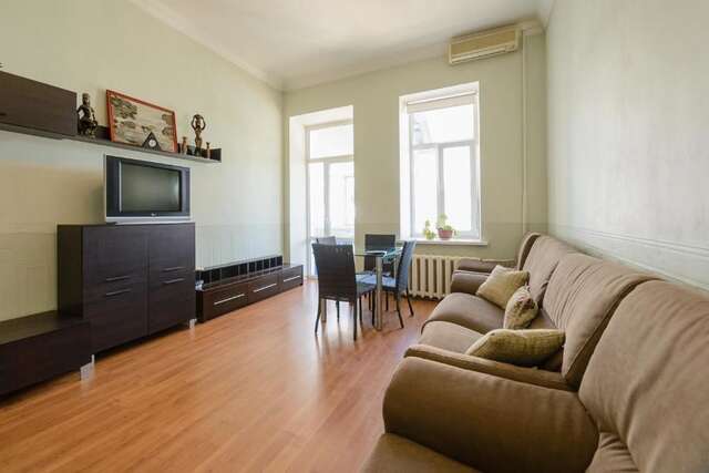 Апартаменты KievAccommodation in the center - 2 bedroom Apartment Киев-21
